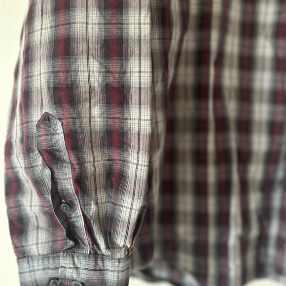 🌻5/20$!! Modern Fit Button Down Pocket Plaid Shirt - Picture 6 of 8